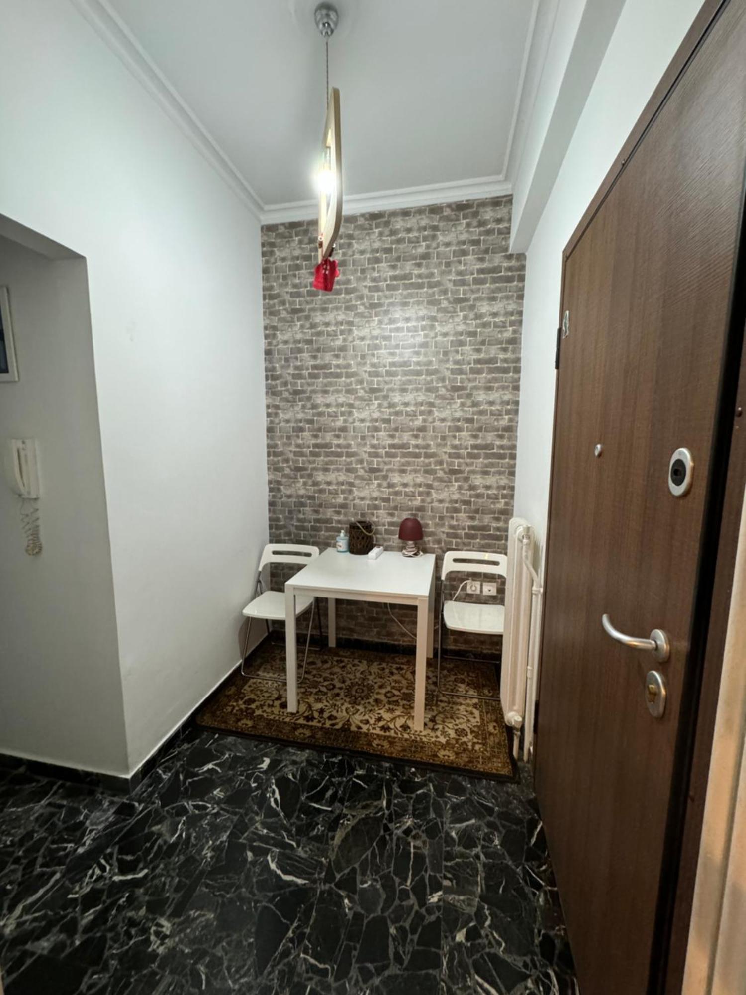Plaka Quiet Apartment アテネ エクステリア 写真